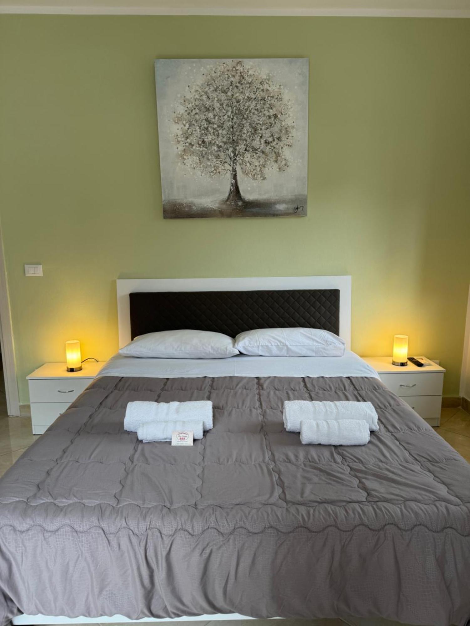 Apartment Rua Formaggi Палермо Екстериор снимка