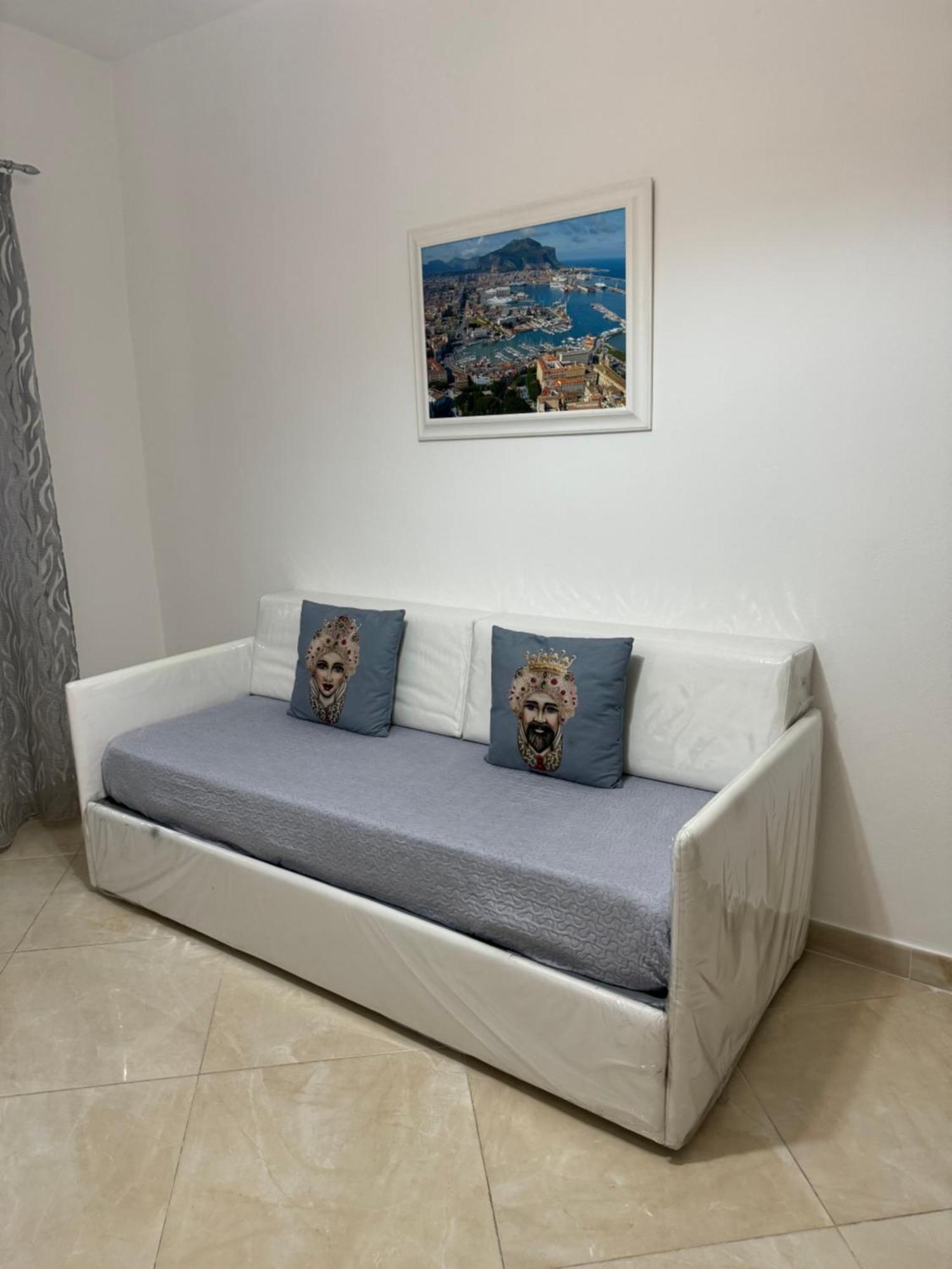Apartment Rua Formaggi Палермо Екстериор снимка